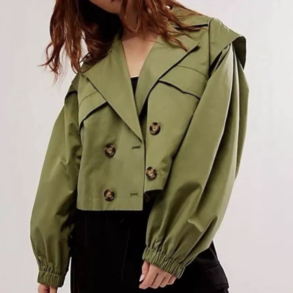 NWOT Free People Looking Glass Cropped Trench Coat in Loden Green/Army - Picture 2 of 11